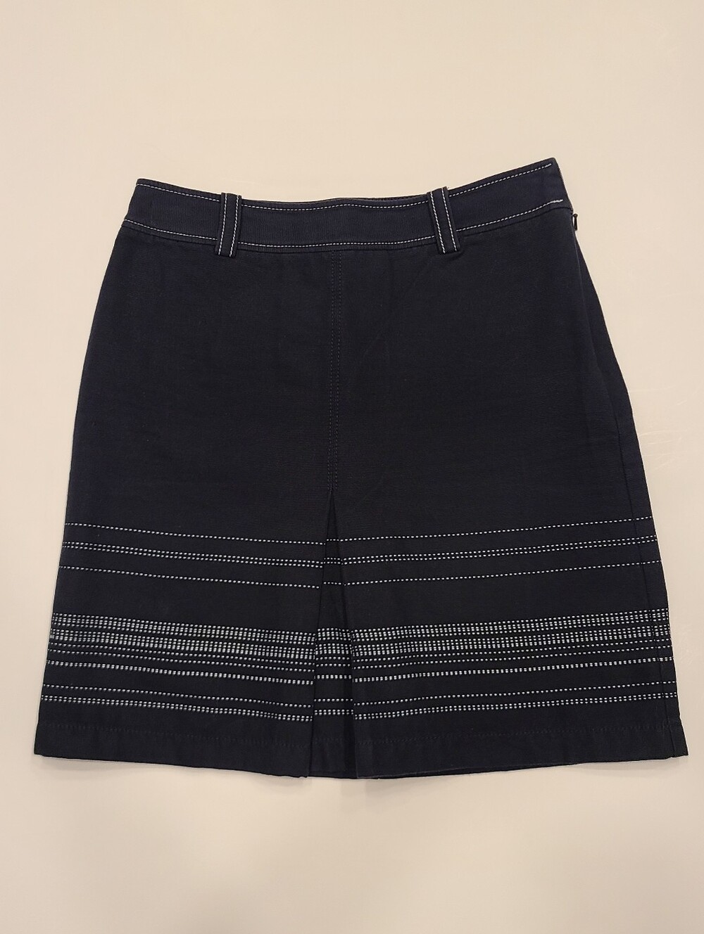 Ann Taylor Petites Black A-Line Pleated Skirt White Contrast Stitching Y2K 0P
